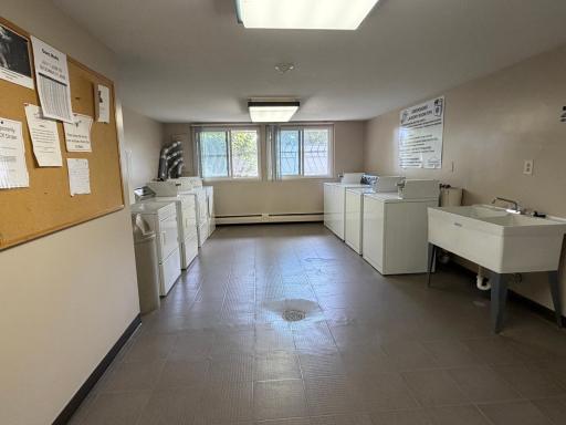 7316 W 22nd Street, 305, Saint Louis Park, MN 55426