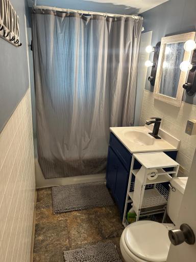 Main floor bath