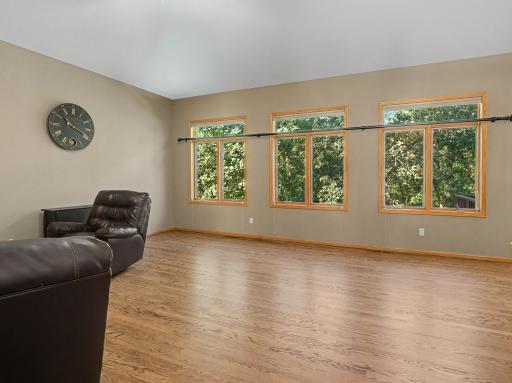 3107 Darcy Dr NE-111.jpg