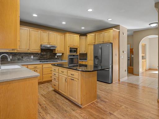 3107 Darcy Dr NE-114.jpg