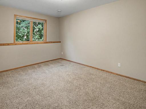 3107 Darcy Dr NE-137.jpg