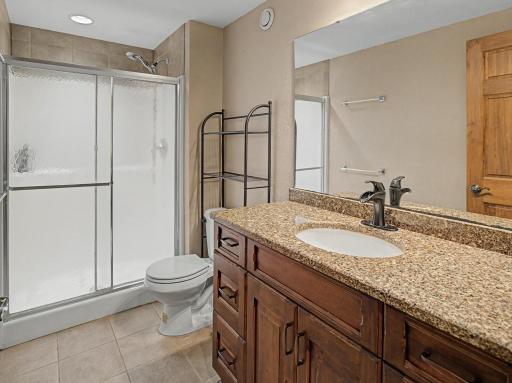 3107 Darcy Dr NE-139.jpg