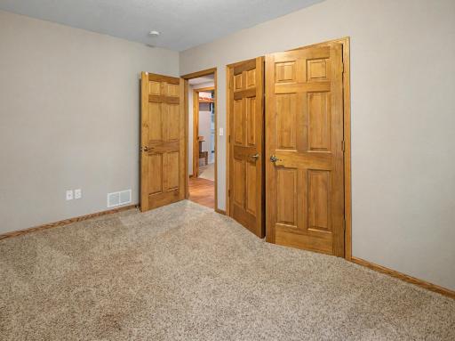 3107 Darcy Dr NE-138.jpg