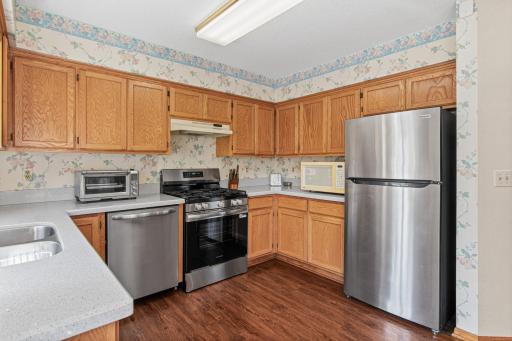 713 85th Lane NW, Coon Rapids, MN 55433