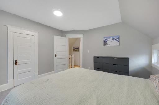 Plenty of space for your preferred bed size and any additional large furniture.