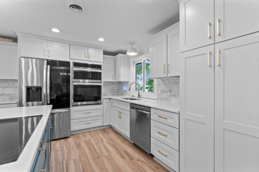 11325 Interlachen Road, Chisago City, MN 55013