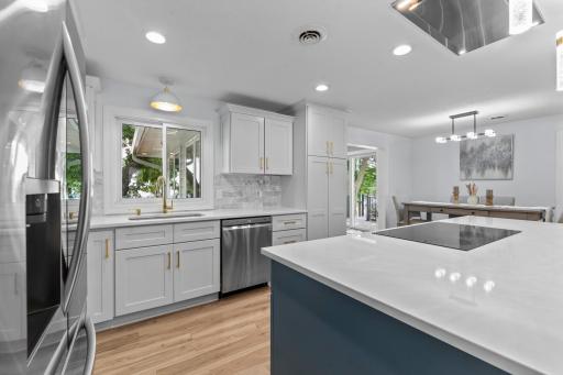 11325 Interlachen Road, Chisago City, MN 55013