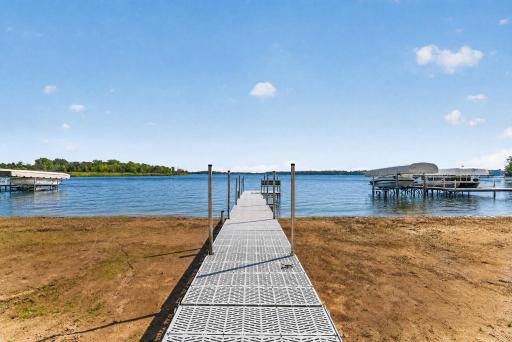 77-web-or-mls-77-print-11325 Interlachen Rd-174.jpg