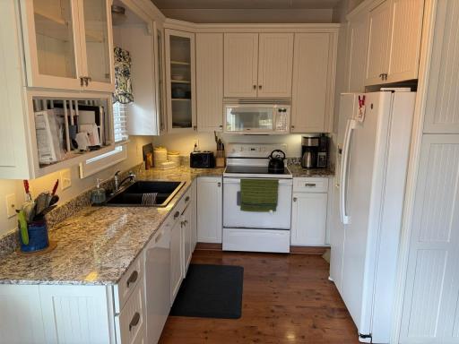208 N High Street, Lake City, MN 55041