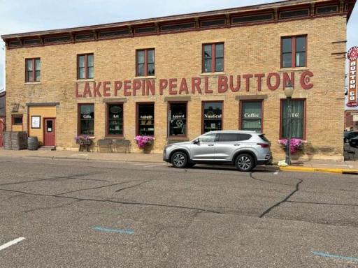 208 N High Street, Lake City, MN 55041