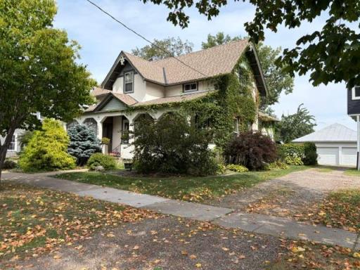 208 N High Street, Lake City, MN 55041