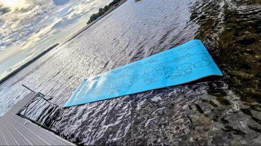 Enjoy the ultimate lakefront lifestyle with direct access to the lake right from your property. Relax, entertain, and take full advantage of everything lake living has to offer, just steps from your door.
