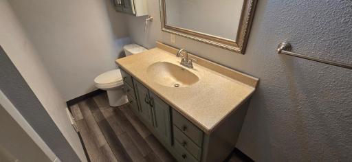 main.bath..jpg