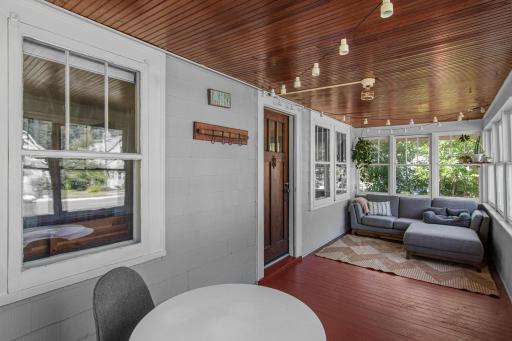 1944 Minnehaha Avenue E, Saint Paul, MN 55119