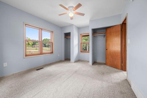 327 72nd Street NW, Buffalo, MN 55313
