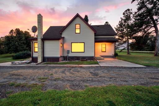 327 72nd Street NW, Buffalo, MN 55313