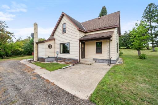 327 72nd Street NW, Buffalo, MN 55313