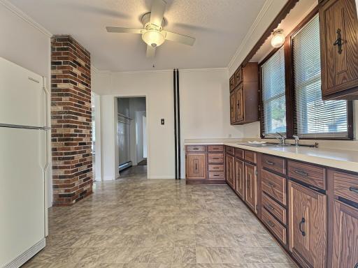 229 S Elm Street, Fairmont, MN 56031