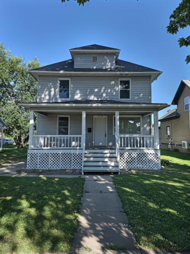 Photo for 229 S Elm Street, Fairmont, MN 56031 - listing #7140995 229 S Elm Street, Fairmont, MN 56031