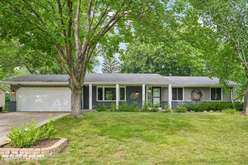 Photo for 11110 19th Avenue S, Burnsville, MN 55337 - listing #7141027 11110 19th Avenue S, Burnsville, MN 55337
