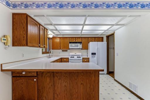 10448 106th Place N, Maple Grove, MN 55369