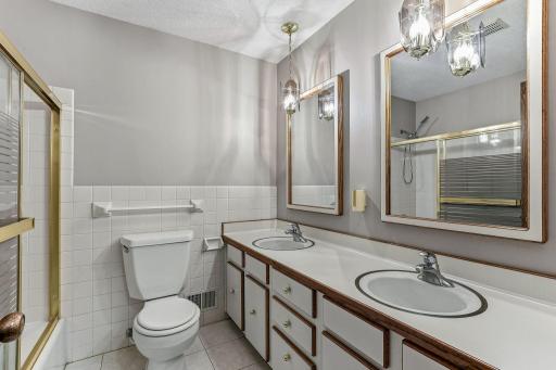 10448 106th Place N, Maple Grove, MN 55369