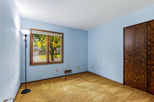 10448 106th Place N, Maple Grove, MN 55369