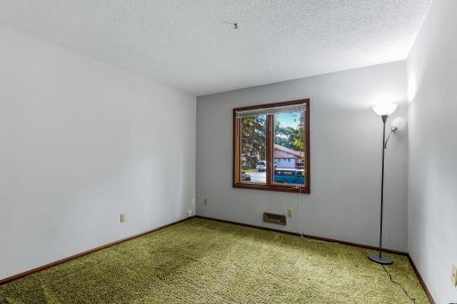 10448 106th Place N, Maple Grove, MN 55369
