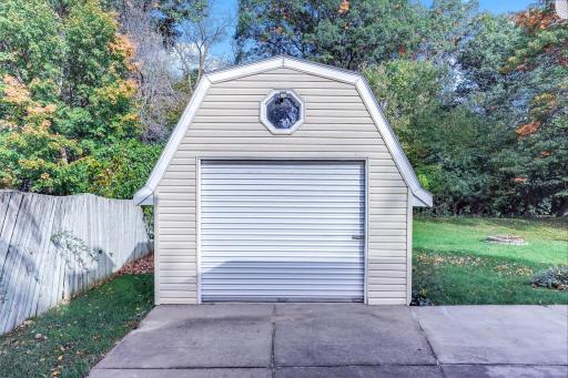 10448 106th Place N, Maple Grove, MN 55369