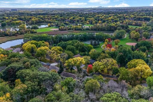 47-web-or-mls-10448-106th-Pl_Aerial-03.jpg