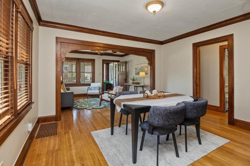 956 Winslow Avenue, Saint Paul, MN 55118