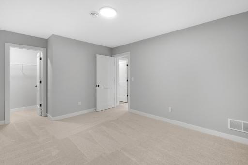 9756 Saint Andrews Drive, Elko New Market, MN 55020