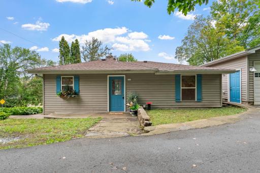 3-web-or-mls-3000 Devon Ln-3.jpg