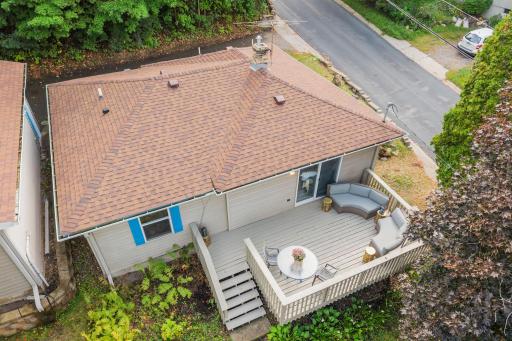 21-web-or-mls-3000 Devon Ln-21.jpg