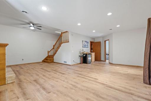 13306 Ellice Court, Apple Valley, MN 55124