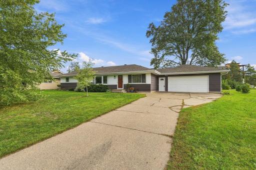 8413 Meadow Lake Road E, New Hope, MN 55428