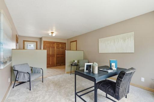 8413 Meadow Lake Road E, New Hope, MN 55428