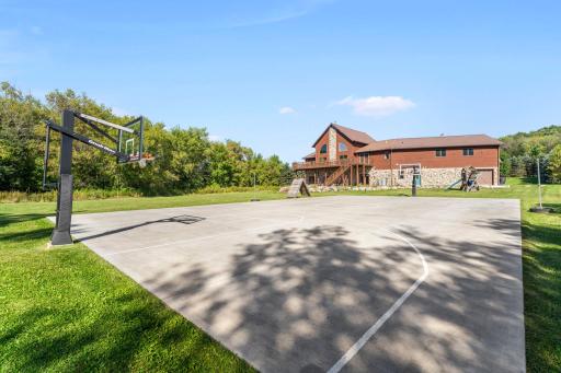 897 207th Street, Dresser, WI 54009