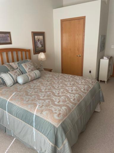 2231 Penn Place, 305, North Saint Paul, MN 55109