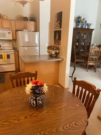 2231 Penn Place, 305, North Saint Paul, MN 55109