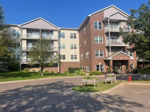2231 Penn Place, 305, North Saint Paul, MN 55109