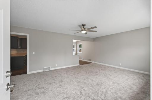 05_3045_116th5_mls.jpg