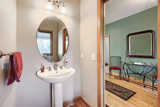 10243 John Trail, Chisago City, MN 55013