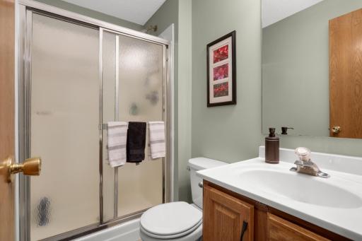 3266 Rolling Hills Drive, Eagan, MN 55121