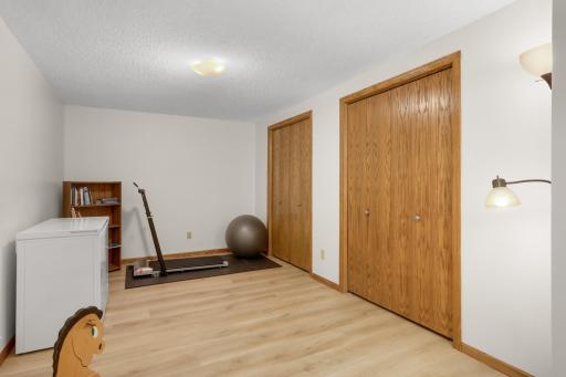 3266 Rolling Hills Drive, Eagan, MN 55121