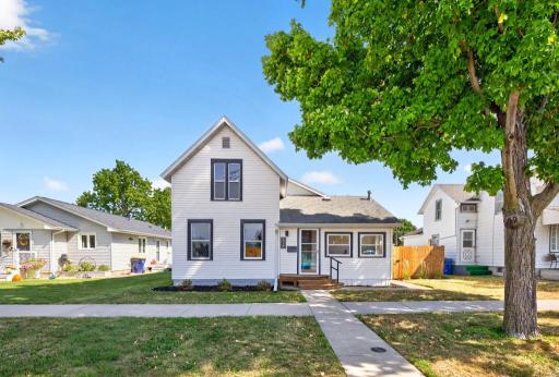 514 N Prairie Street, Lake City, MN 55041