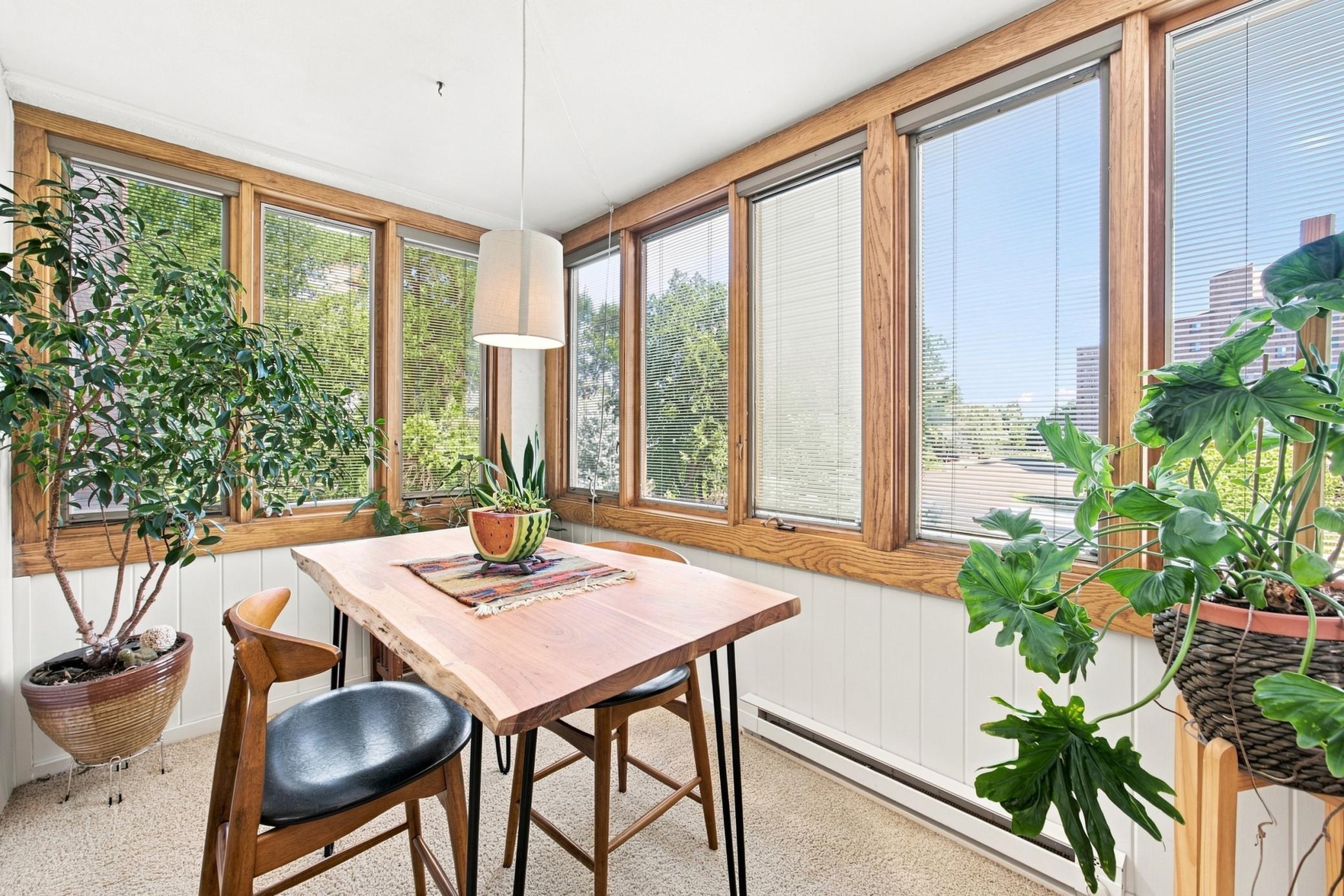 Sun Room - Bonus Room