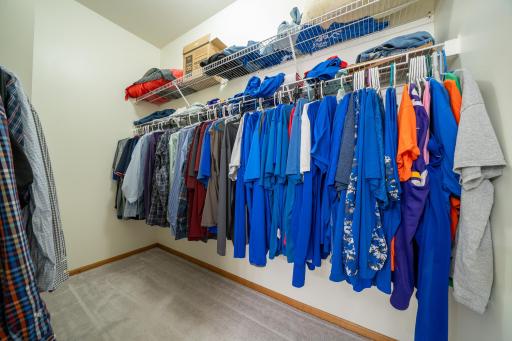 Walk-in closet