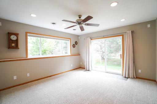 3951 Raspberry Ridge Road NW, Prior Lake, MN 55372