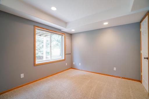 3951 Raspberry Ridge Road NW, Prior Lake, MN 55372